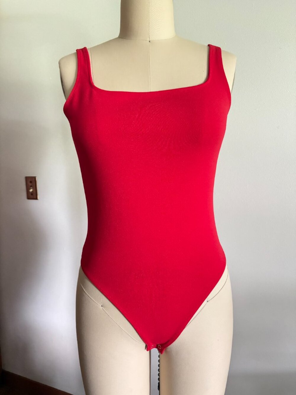 Express Red Square-Neck Sleeveless Bodysuit Size Medium
